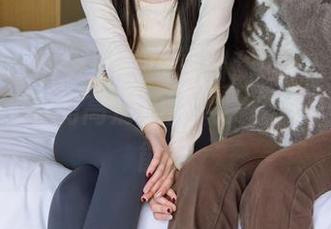 BoBoSocks袜啵啵 – 甜甜圈VS牛仔裤，性价比高的高清美图大赛，让人欲罢不能。