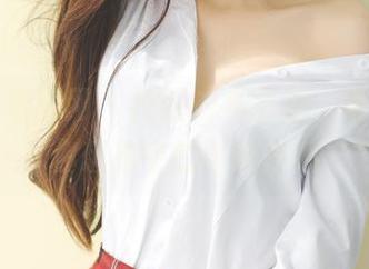 GIRLT果团网 – 校服的私自拍，莫雅淇和你想象中的没啥关系