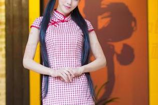 IMiss爱蜜社 – 杨紫嫣Cynthia的新蕾丝写真集，更新得让我不断刷新页面，但太值得了。