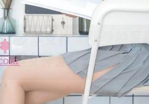MSLASS梦丝女神 – 张莹的写真还算可以，但女神光环到底有多闪？