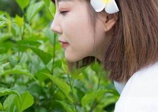 MiStar魅妍社 – 浴室美图中的FoxYini孟狐狸，只想问她是怎么把空间拍得这么有氛围的？