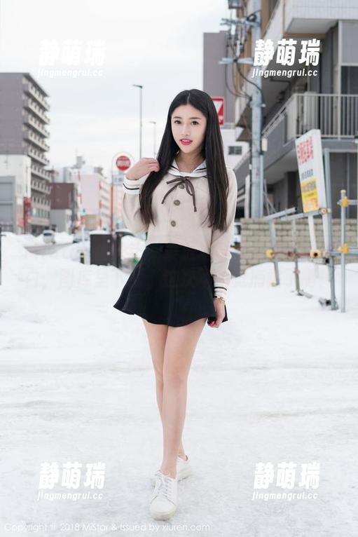 MiStar魅妍社-王婉悠 MiStar魅妍社 - 豪放地展示王婉悠的纯白,图库里下载,这次不自觉摘桃了啊!