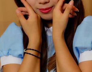 PANS写真 – 柚子的礼服图集：我心里默默喊着“哇哦，这裙子太漂亮了！”
