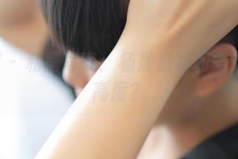 ROSI – 私房写真：杨晨晨将和服穿出新高度？
