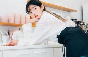 Sonson(손손)的校服特辑：每一张图都是在发出一个“放学”信号！