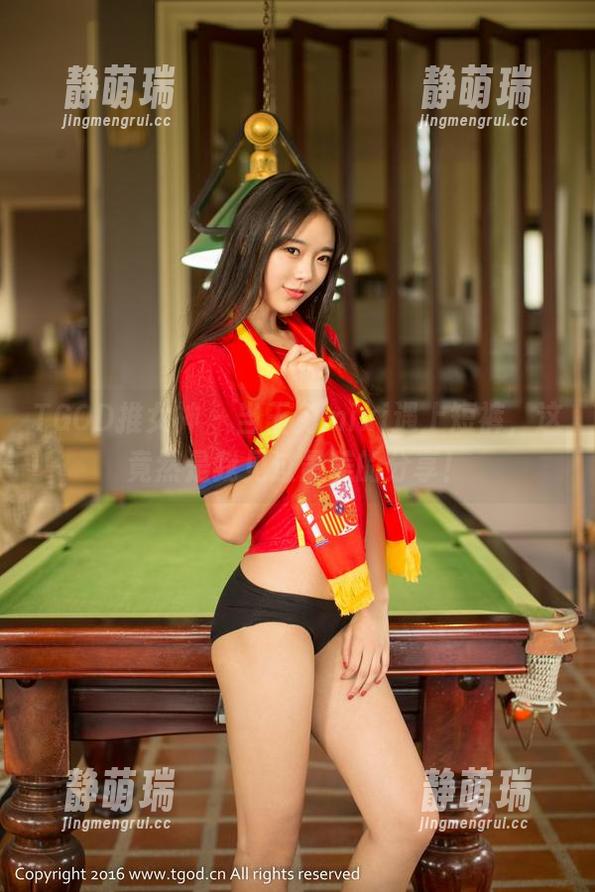 TGOD推女神 - 当玉兔miki遇上短裤，这竟然是我见过最美的分享！