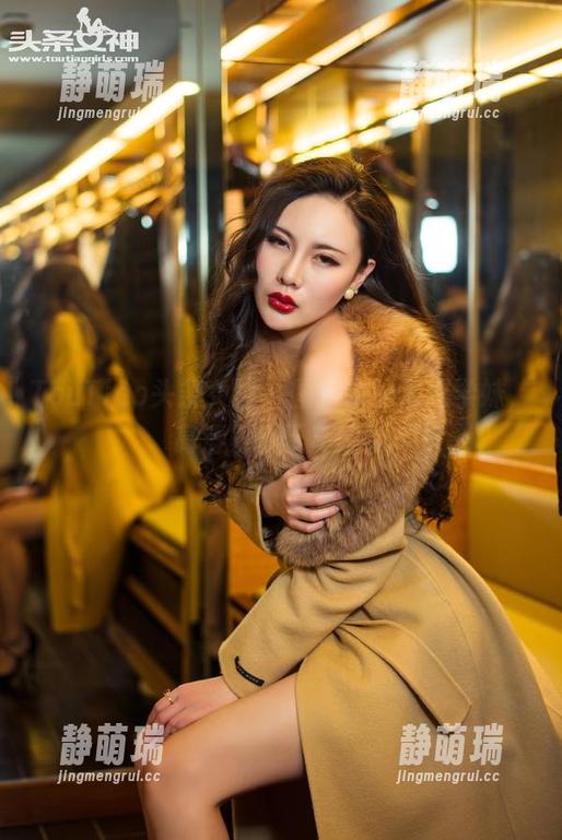 TouTiao头条女神-莫晓希 TouTiao头条女神 - 图库中的清纯学妹,高清只属于莫晓希
