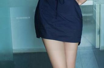 TuiGirl推女郎 – 梁棋棋牛仔裤写真分享，多姿多彩的裤子新玩法！