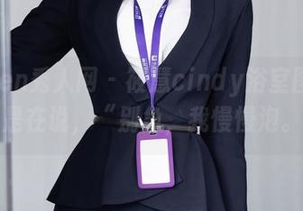 Xiuren秀人网 – 筱慧cindy浴室图片，像是在说，“别急，我慢慢泡。”