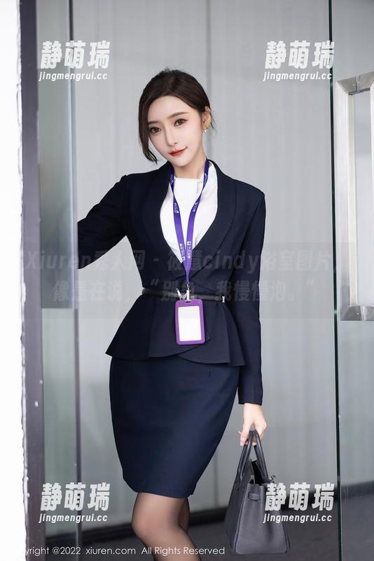 Xiuren秀人网 - 筱慧cindy浴室图片，像是在说，“别急，我慢慢泡。”