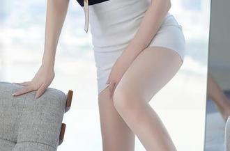 YouMi尤蜜荟 – 一言不合，私房里的周妍希学妹形象就出来了。