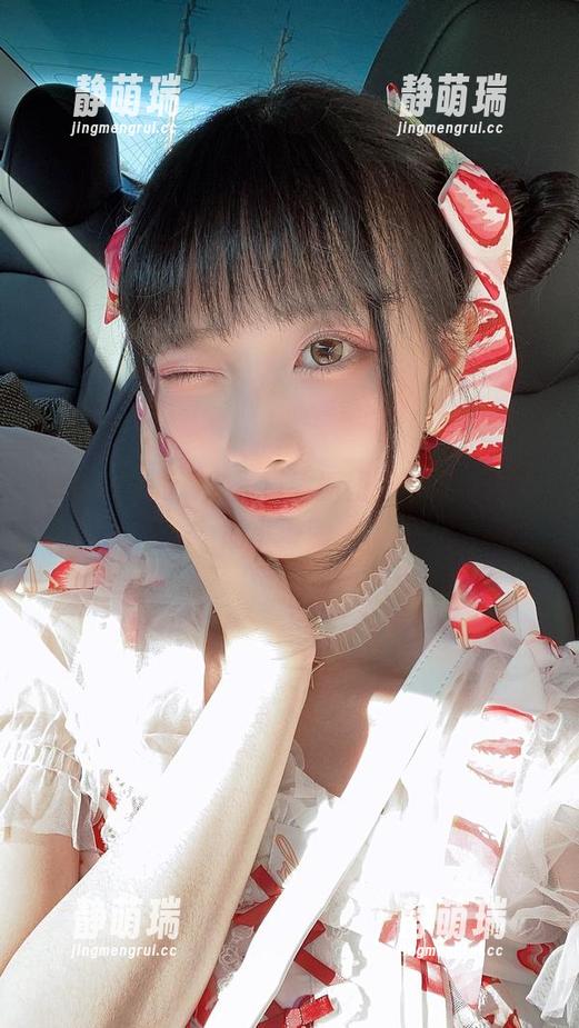 Wendy的清纯写真，原图竟引发我内心的小波澜。