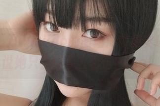 最新！三刀刀miido的图册：拳皇安琪儿，谁说她只会打架？看这Pose！