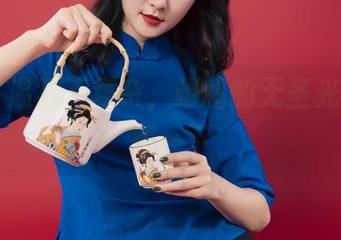 丽柜 – 温柔不复杂，晴晴的无圣光图包了解一下