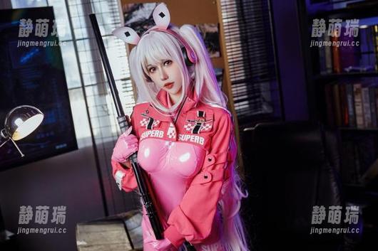 仙女月的夏天写真——这个季节连云彩都有点懒散呢。