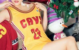 克拉女神 – 在线守株待兔，看大阳丝袜美图，没想到我也能这么期盼。