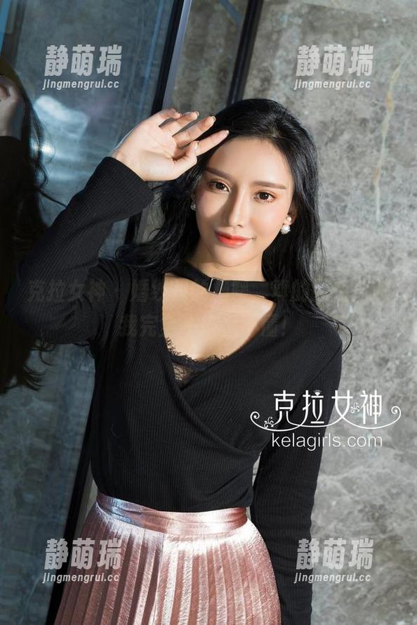 克拉女神 - 婚纱里的杨暖，真的是画风跟我完全不搭，不懂！