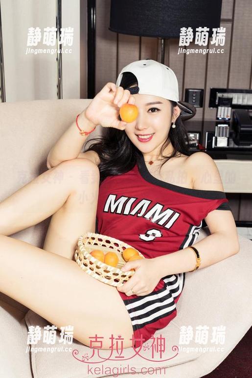 克拉女神 - 看到江琴的黑色私拍，心里的小火苗燃起来了。