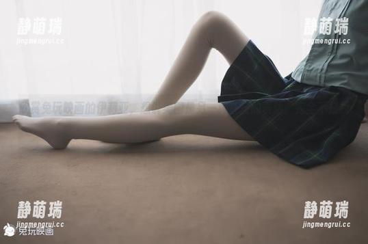 欣赏兔玩映画的伊莉亚，想说美图是另一种直接的表达，完全不是我能掌控的领域！
