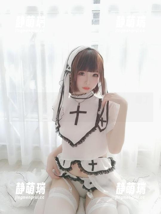 十万珍吱伏特的白桃乌龙奶茶Cos：喝了之后手指都在跳舞！
