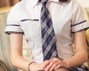 头条女神 – 尹菲在线，高清大片变身萌新少女，不信你来试试！