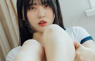 更新！水手服+宋哈娜：谁能抗拒这迷人的“小海鸥”？