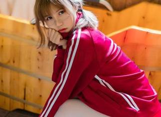 “小仓千代w的作品妃咲，私拍风格到底该怎么看懂好？”。