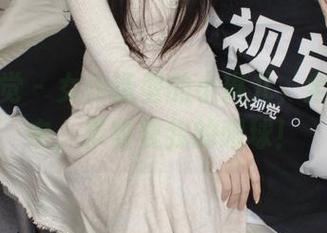 小众视觉 – 女仆造型的小琳儿，全套图集中，求收复我的眼球！