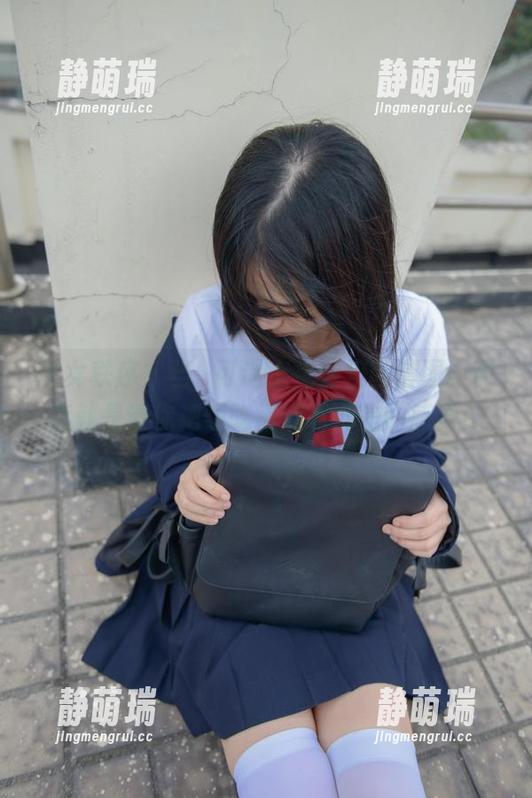 少女秩序 - 当晞可遇上免费校园套图，简直就是请你把饭吃得满嘴都是的感觉！
