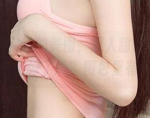 尤果网 – 宫艺的美图，双人甜蜜状况一触即发，准备好了吗？图包里有惊喜哦！