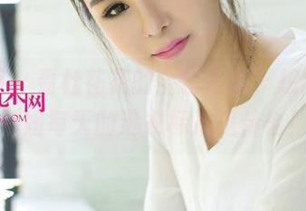 尤果网 – 看杜花花的全套写真，想问这位姐姐每天的选衣标准是什么！