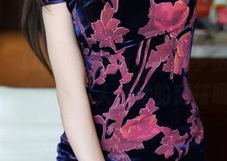 尤蜜荟 – Lingyu的新写真搞事情：水手服又来了！多少人被她的穿搭吸引？