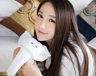 推女神 – 私拍亿万光年——Akiki朱若慕与比基尼的神奇相遇