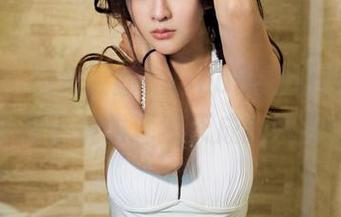 推女郎 – 图集更新：Lina的御姐风范，打卡用于优雅浑然天成的瞬间！