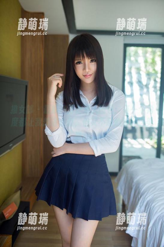 推女郎 - 最新冯雨芝双人图包：每一个角度都让我想讲点瓜，但又不忍心破坏这美感。