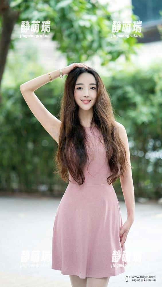 推女郎 - 在王馨瑶的JK套图前，我发现自己有点资深“围观者”的潜质，真是觉得这片风景太有意思了。