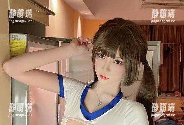 微密圈 - 无欲无求的推土君图包新鲜出炉！有谁在车厢内和白丝谈恋爱？