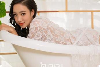 果团网 – 套图新鲜出炉，little贝壳喵的泳装比在水里更迷人？