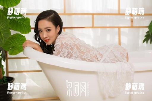 果团网 - 套图新鲜出炉，little贝壳喵的泳装比在水里更迷人？