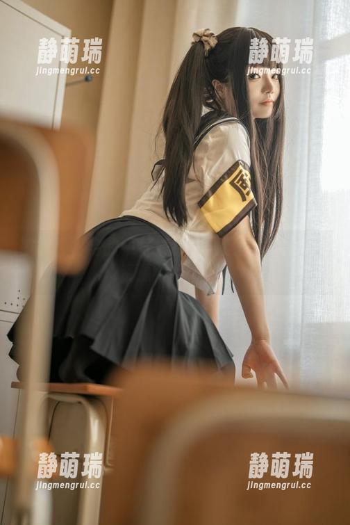 被桃良阿宅的牛仔裤撩到：这美图真的是...资源要点个赞！