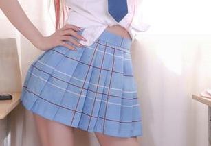 水淼aqua的“学妹”写真，原图那么真实，心想这是谁的身影呢？
