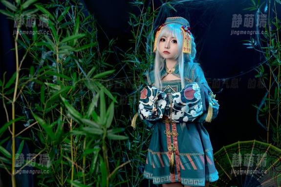 看爆机少女喵小吉怎么把白衬衫穿成了一种‘春天的气息’的私拍美宣言！