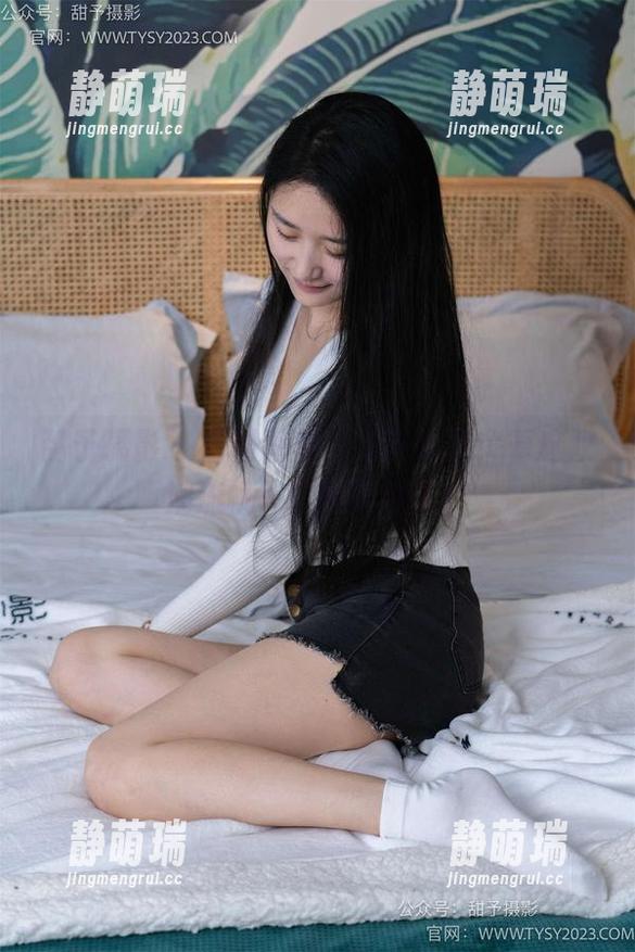 甜予摄影 - 福利图集，齐齐来了！看这双潮流帆布鞋如何撩人！