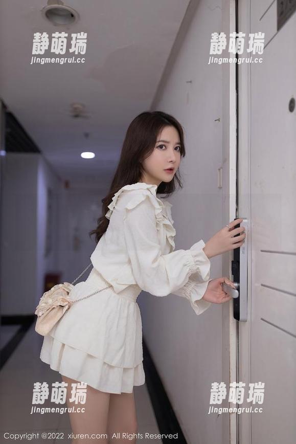 秀人网-tina_甜仔 秀人网 - tina_甜仔在广州处处都是景,原图下载来做收藏也不错!