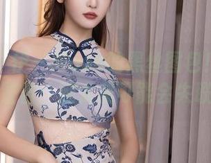 秀人网 – 伊一Moon的黑丝图包！最新款，警告：腿太美可能会失联！