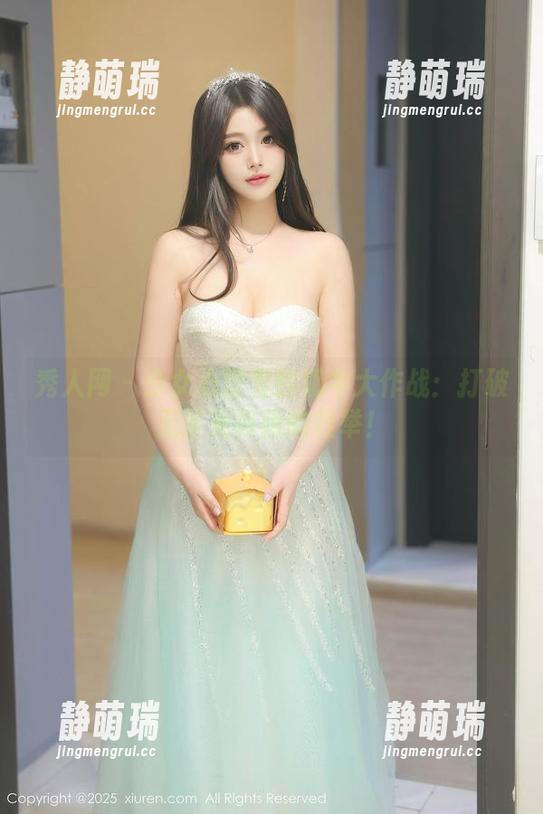 秀人网 - 少女心雪雪的奶牛大作战：打破无圣光界限的壮举！