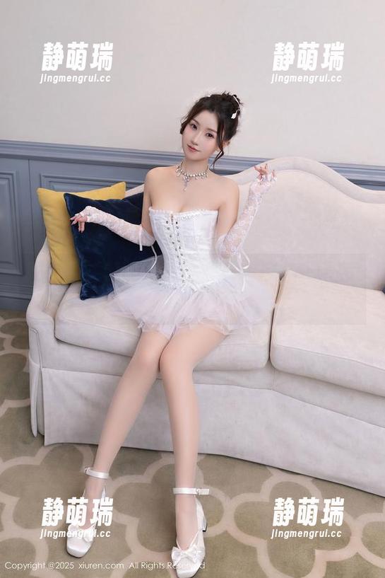 秀人网 - 蛋蛋宝女王合集：连床单都想跟你抢镜！