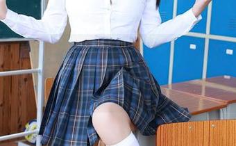 秀人网 – 试图理解金幼汐Vivian的豹纹写真，结果只想“我也想试试这套”…