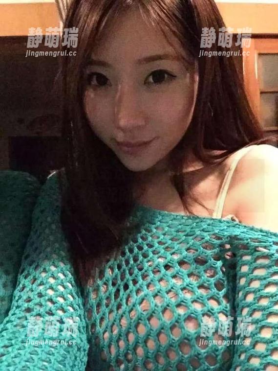 微密圈 - 童小芯这波吊带黑丝秀，图库值得铭记的一针见血！