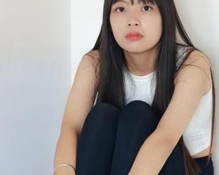 绮梦摄影 – yuuu的办公室风格：这种高清，只有亲眼见才知道